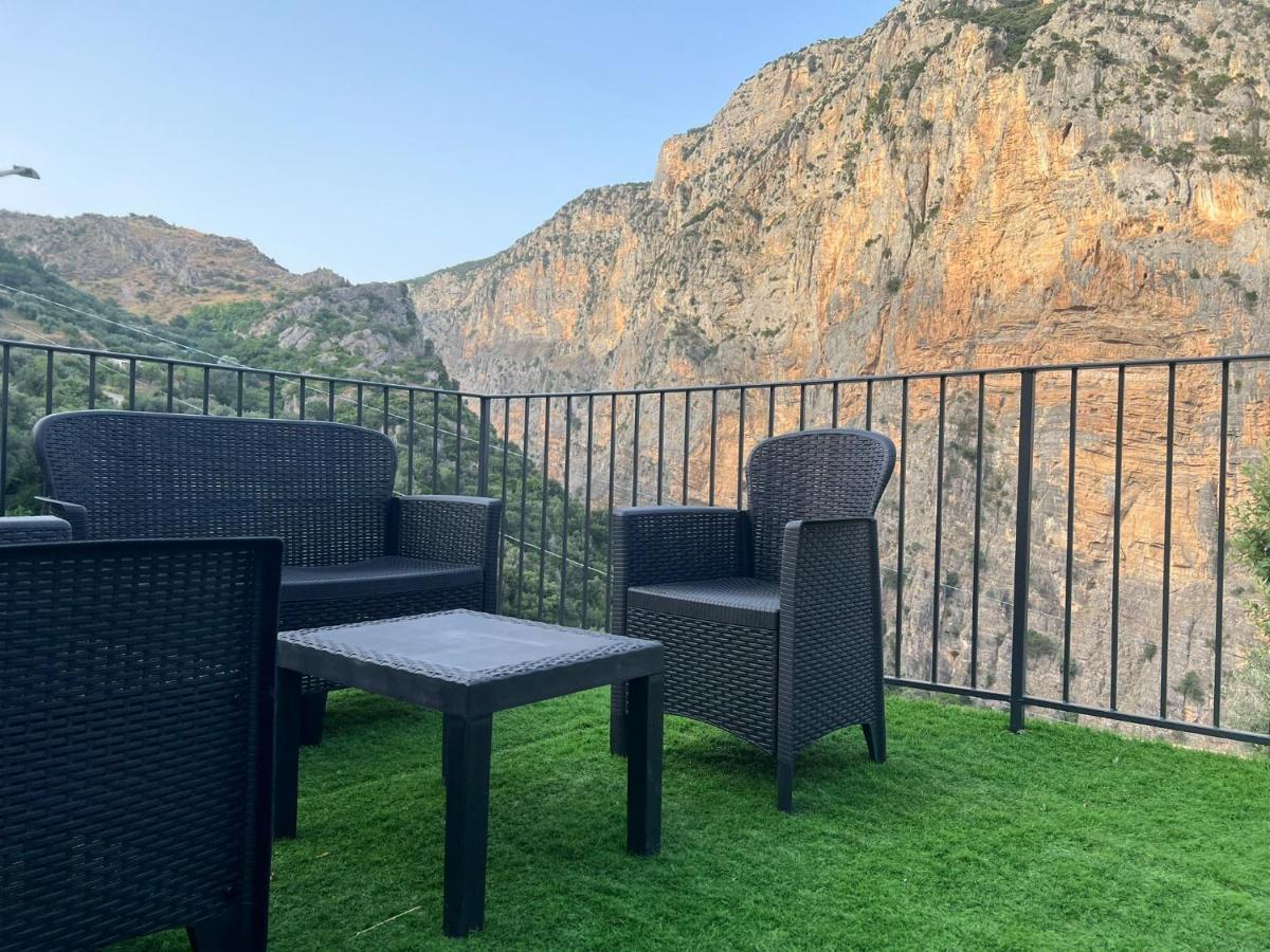 L'Oasi Del Raganello Bed & Breakfast Civita Luaran gambar