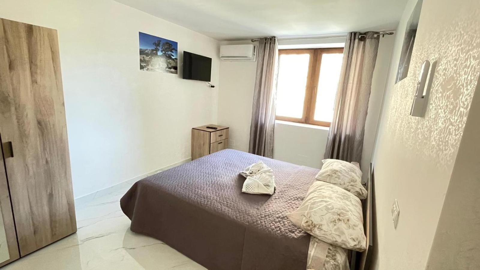 L'Oasi Del Raganello Bed & Breakfast Civita Luaran gambar